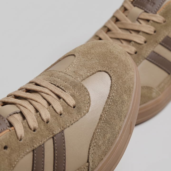 Tobias Retro Lace-Up Sneakers