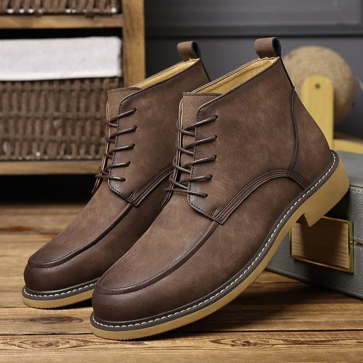 Hollis Moc Toe Chukka