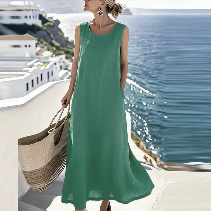 Lucelia Elegant Sleeveless Maxi Dress