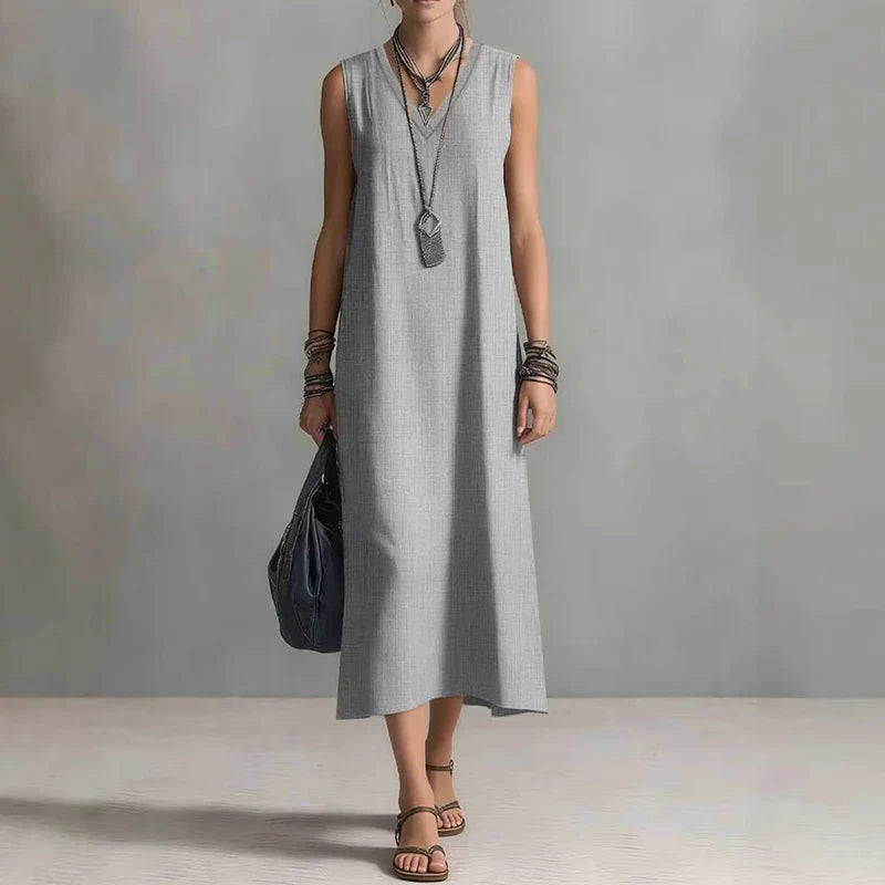 Cassiane Elegant Relaxed Sleeveless Maxi Dress