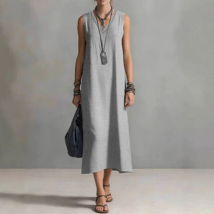 Cassiane Elegant Relaxed Sleeveless Maxi Dress