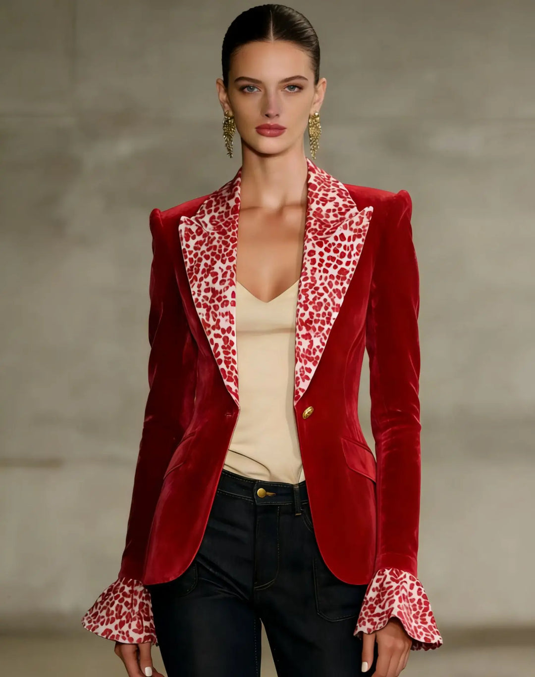 Estrella Leopard Lapel Blazer