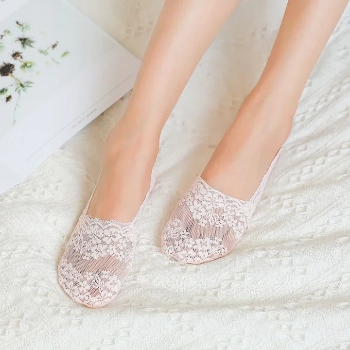 Hadley Cotton Floral Lace No-Show Socks