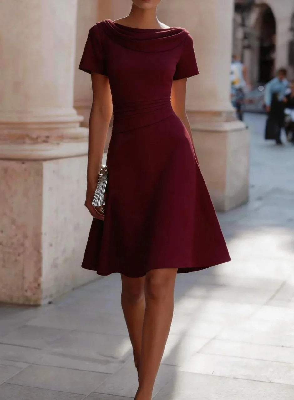 Layla Elegant Relaxed Midi Dress