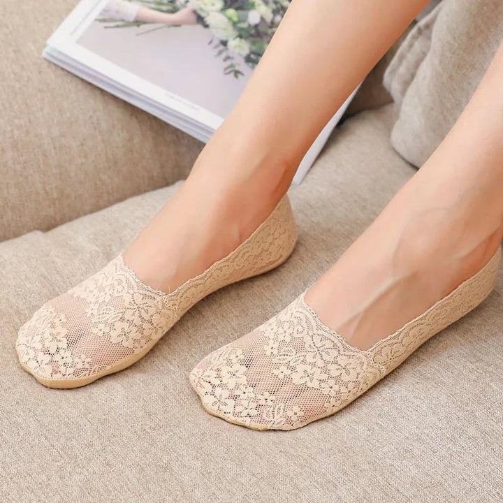 Hadley Cotton Floral Lace No-Show Socks
