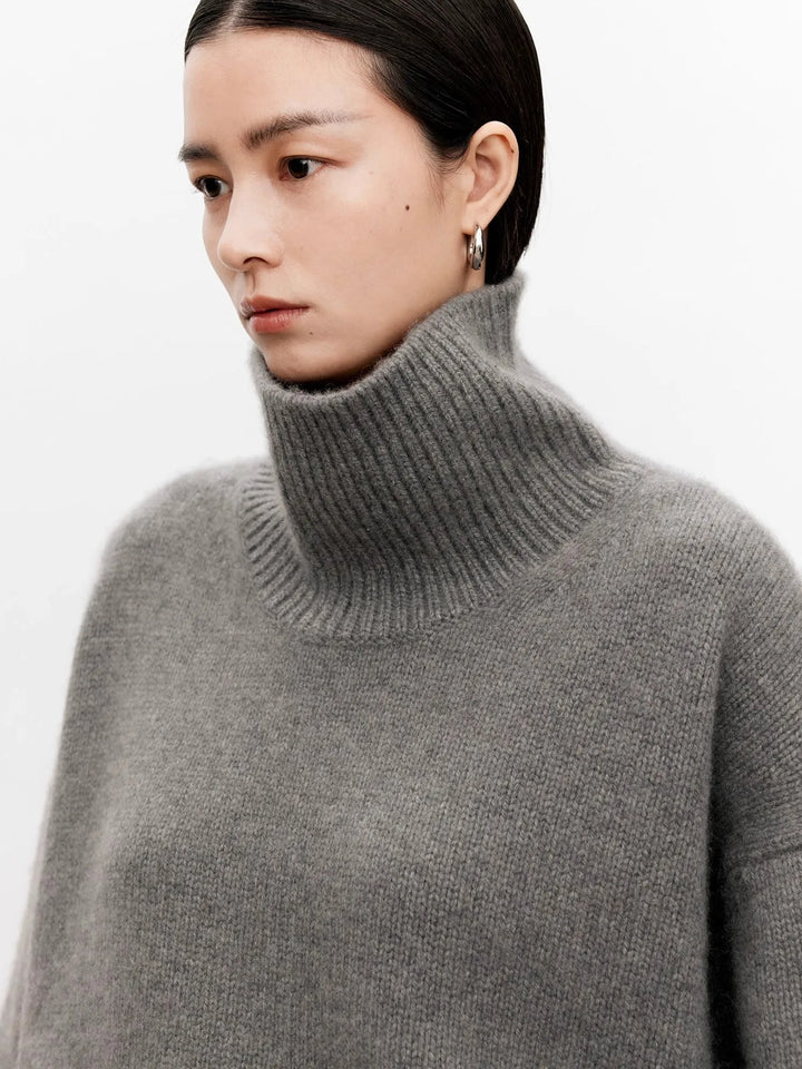 Halcyon Turtleneck Cashmere Pullover