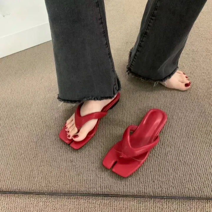 Fiorella Cushioned Flip Flops