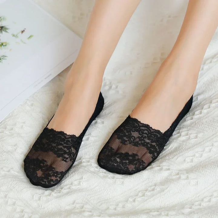 Hadley Cotton Floral Lace No-Show Socks