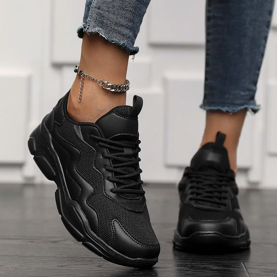 Evelyn Orthopedic Walking Sneakers