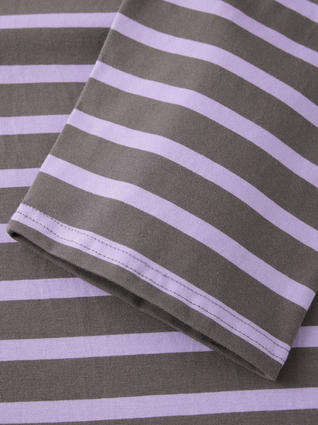 Emmara Relaxed Stripe Sweatshirt
