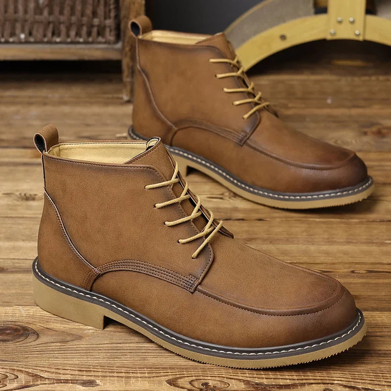 Hollis Moc Toe Chukka