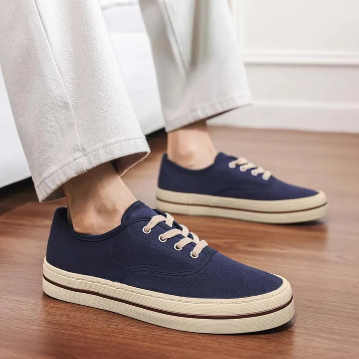 Tommy Canvas Sneakers