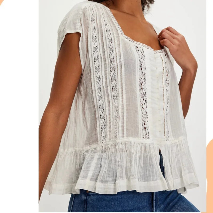 Winnie Ruffle Hem Sleeveless Blouse