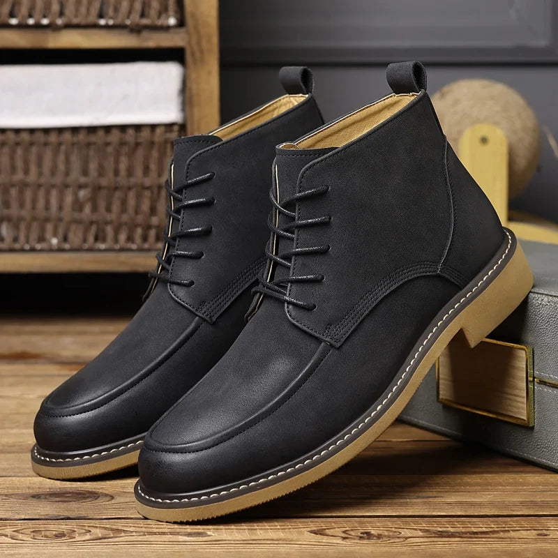 Hollis Moc Toe Chukka