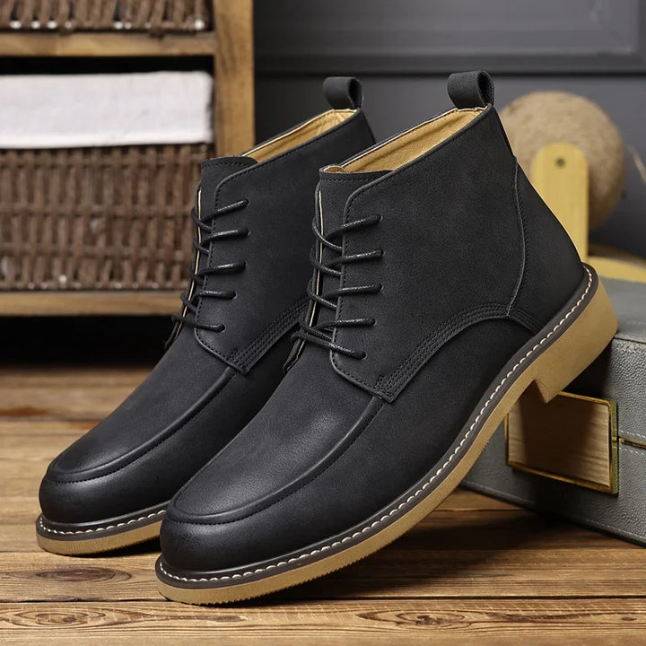 Hollis Moc Toe Chukka