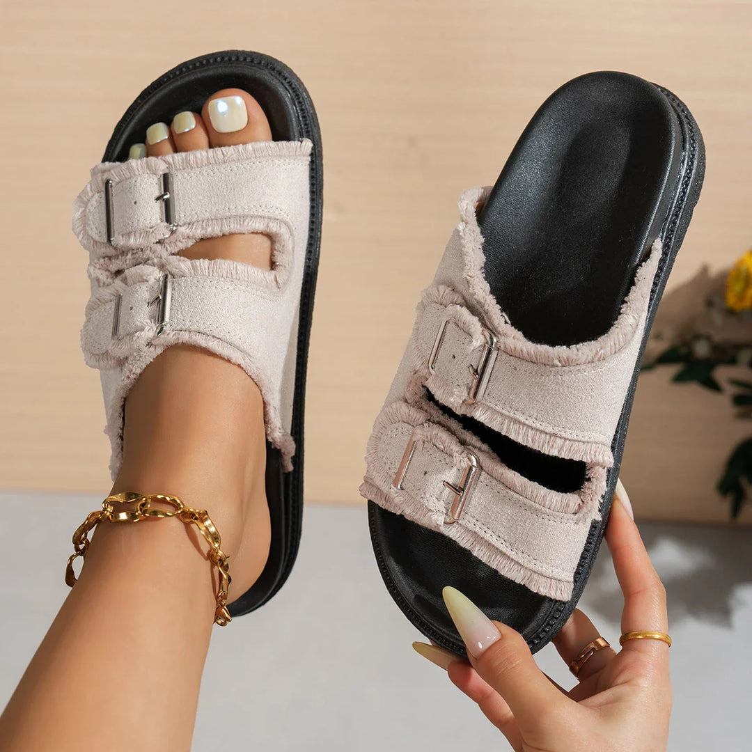Elarisse  Cushioned Buckle Slippers