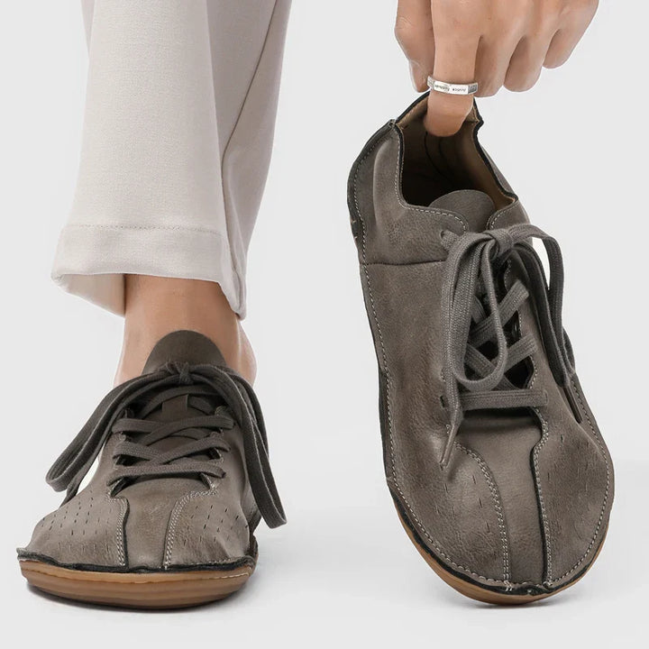 Alex Wide Toe Walking Shoes