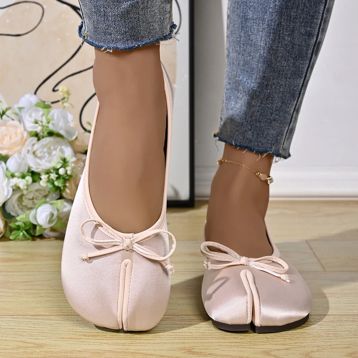 Raphaela Split Toe Ballet Flats