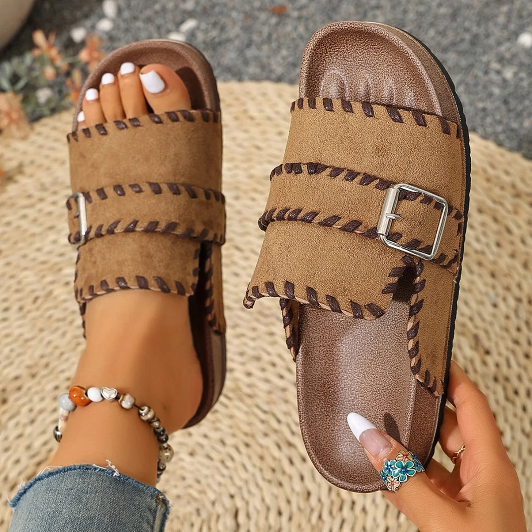 Bailey Cushioned Adjustable Slippers