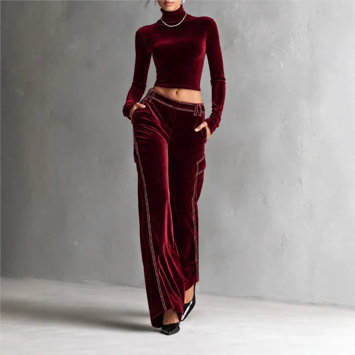 Jacqueline Fitted Cropped Turtleneck Set