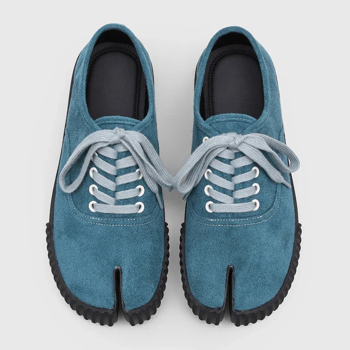Nolan Textured Split Toe Shoes