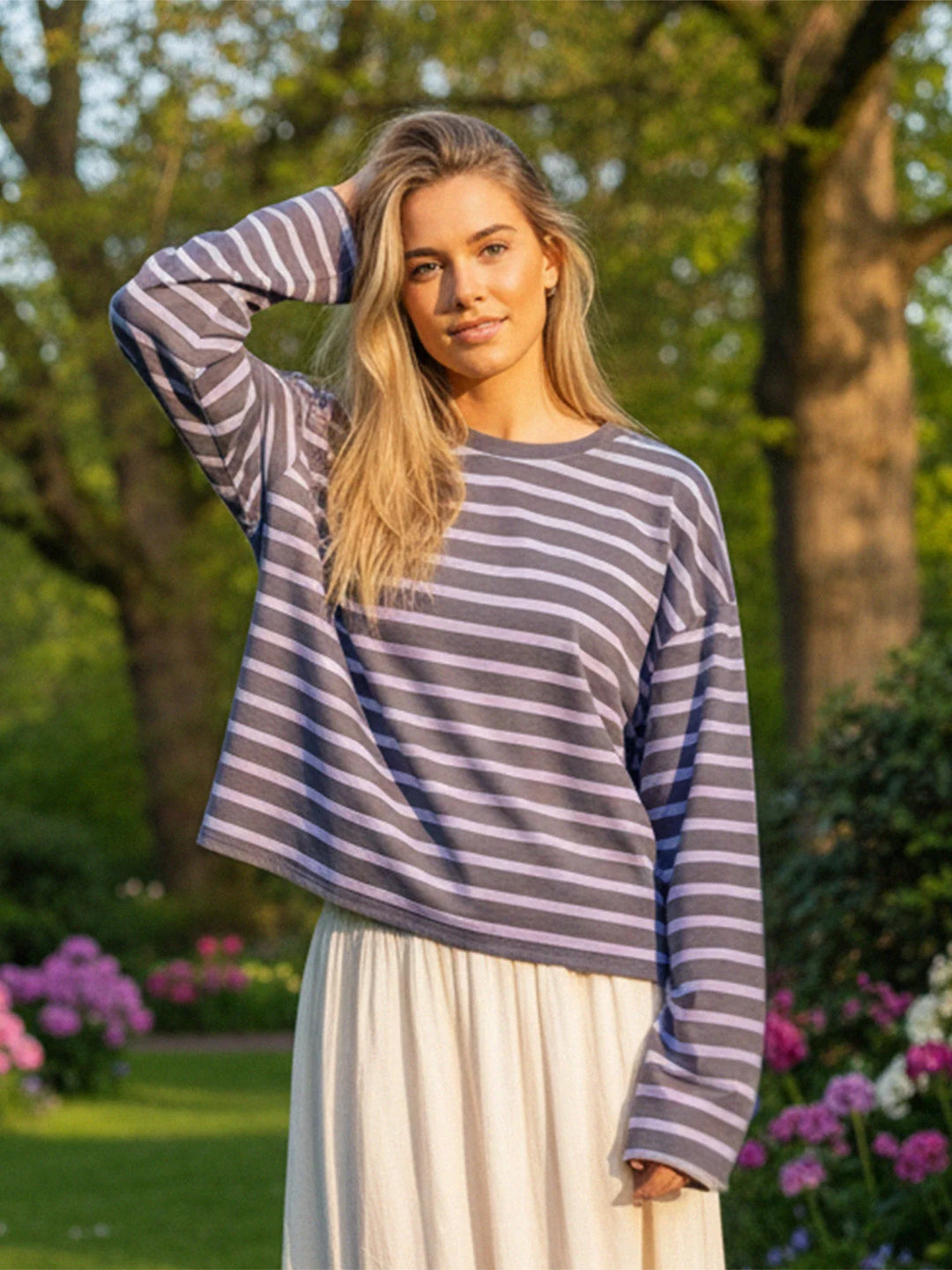 Emmara Relaxed Stripe Sweatshirt