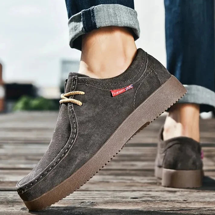Cassian Toe Walking Shoes