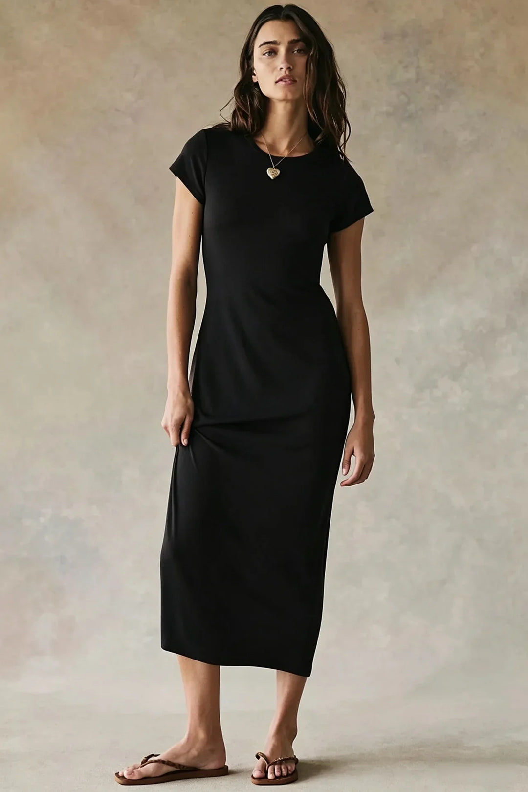Clara Elegant Relaxed Midi Dress
