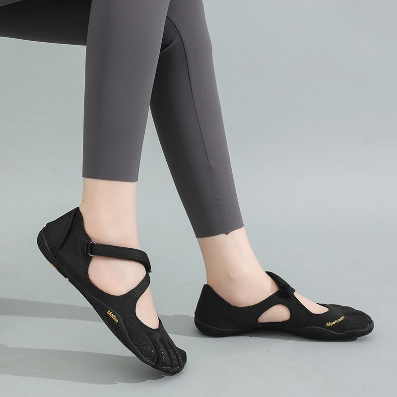 Agnes Five Toe Shoes