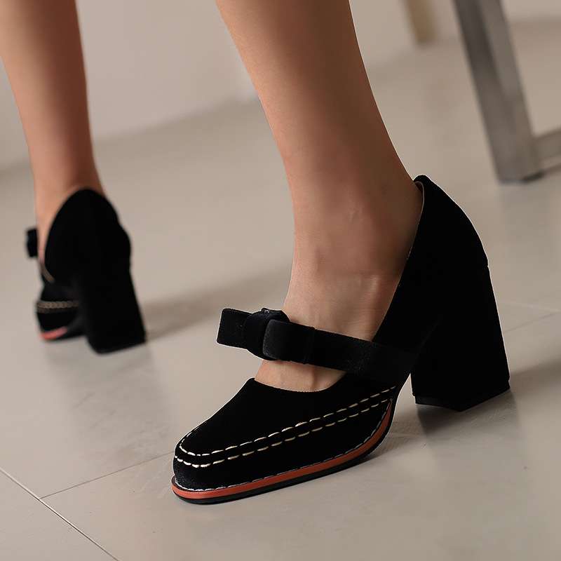 Ariellea Mary Jane Block Heel Bow Pump